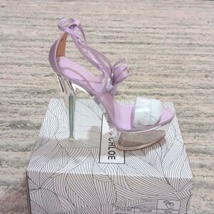 Chase + Chloe brand size 8 lavender purple heel.